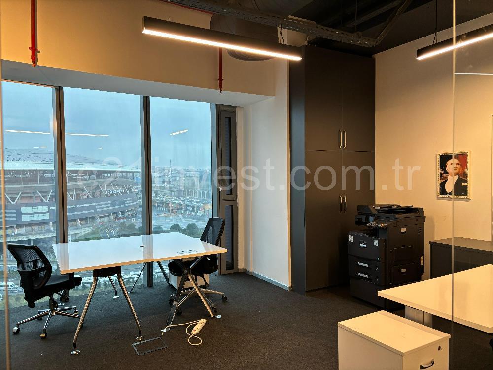 Skyland Kiralık Ofis Mobilyalı 130m2 Orman Manzaralı Vadistanbul