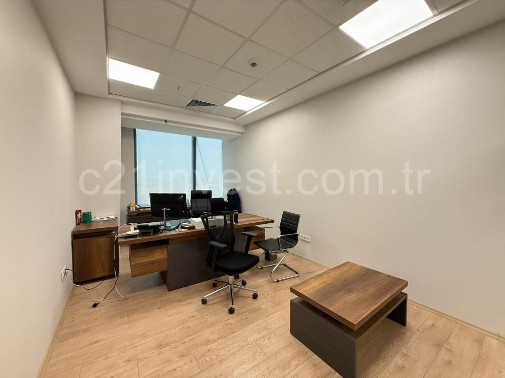 Skyland Kiralık Ofis Şirket Merkeziniz Hazır 557m²+ 25m2 Teraslı