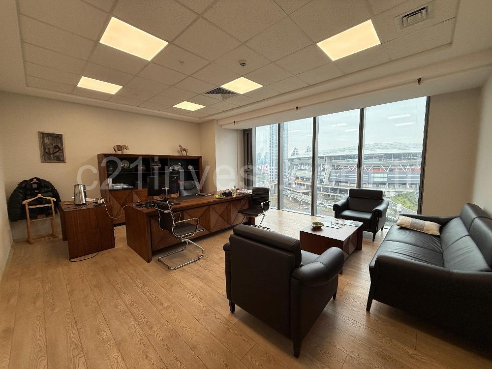 Skyland Satılık Ofis 557m²+ 25m2 Teraslı & Boş Ofis Vadistanbul