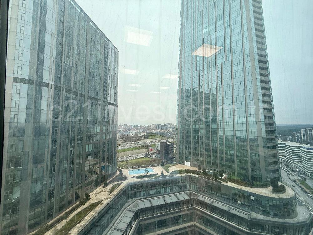 Skyland Satılık Ofis 557m²+ 25m2 Teraslı & Boş Ofis Vadistanbul
