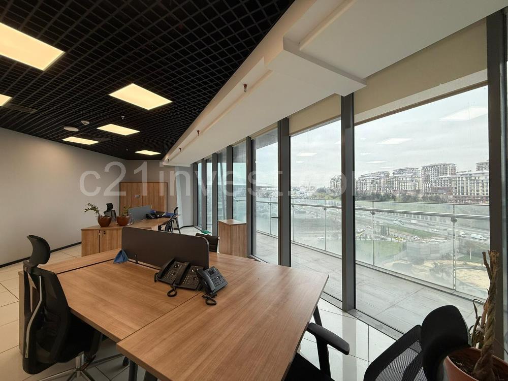 Skyland Satılık Ofis 557m²+ 25m2 Teraslı & Boş Ofis Vadistanbul