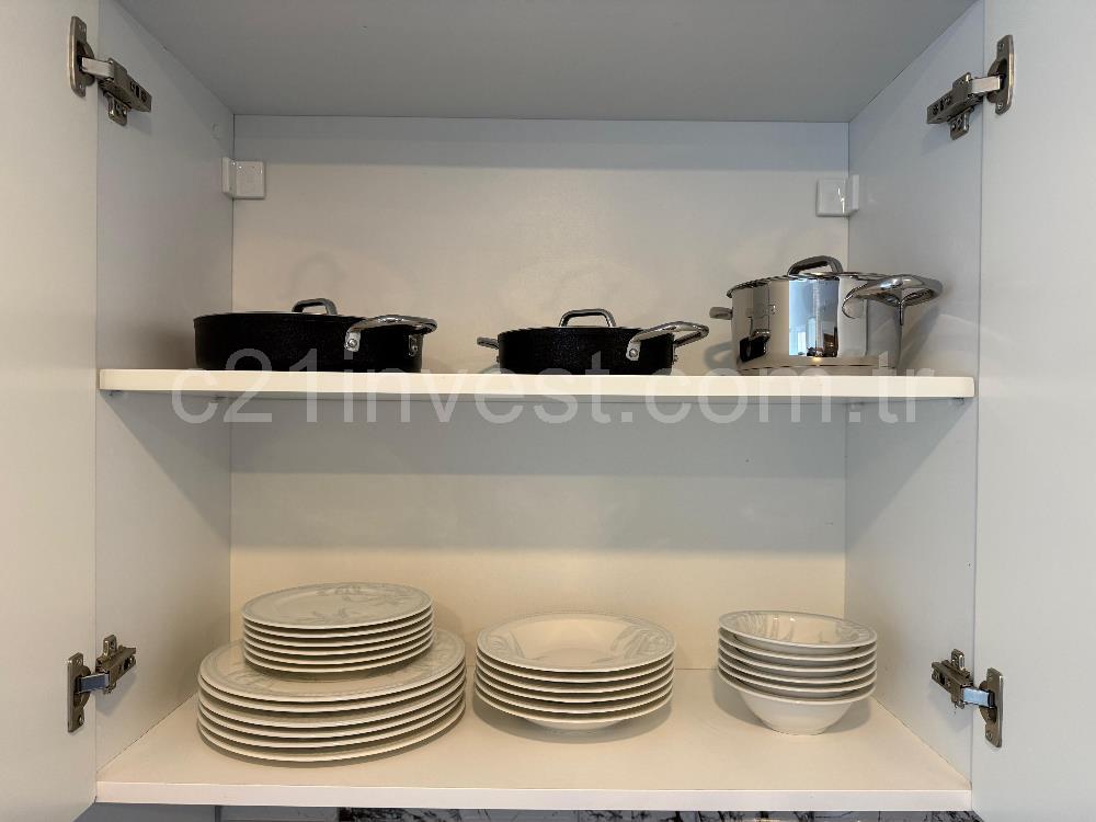 Solo Levent Satılık 1+1 Boş Oturuma Hazır Yüksek Kat