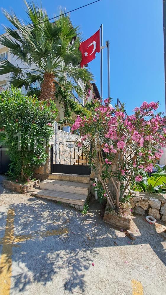 TURGUTREİS KARABAĞ YATIRIMLIK YAZLIK KIŞLIK