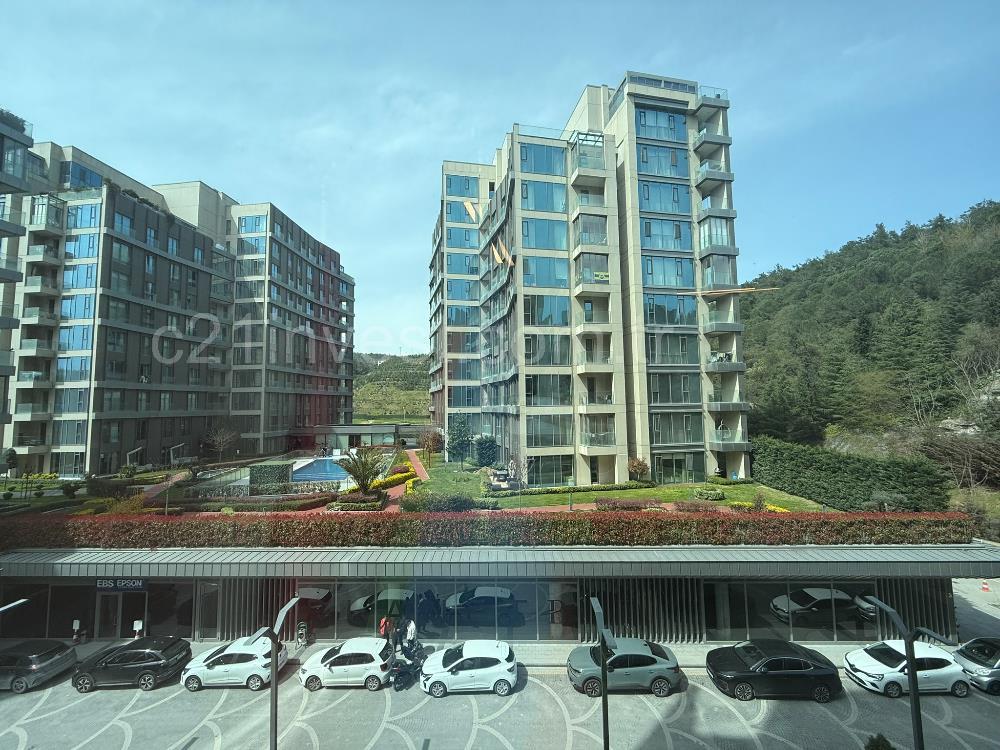 Vadi Koru Kiralık Ofis 110m2 Dekorasyonlu Mobilyalı Vadistanbul