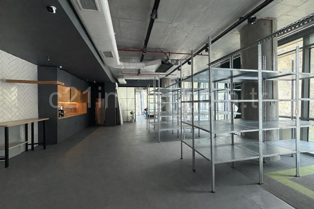 VadiKoru Kiralık Ofis 512m2 Dekorasyonlu Vadistanbul