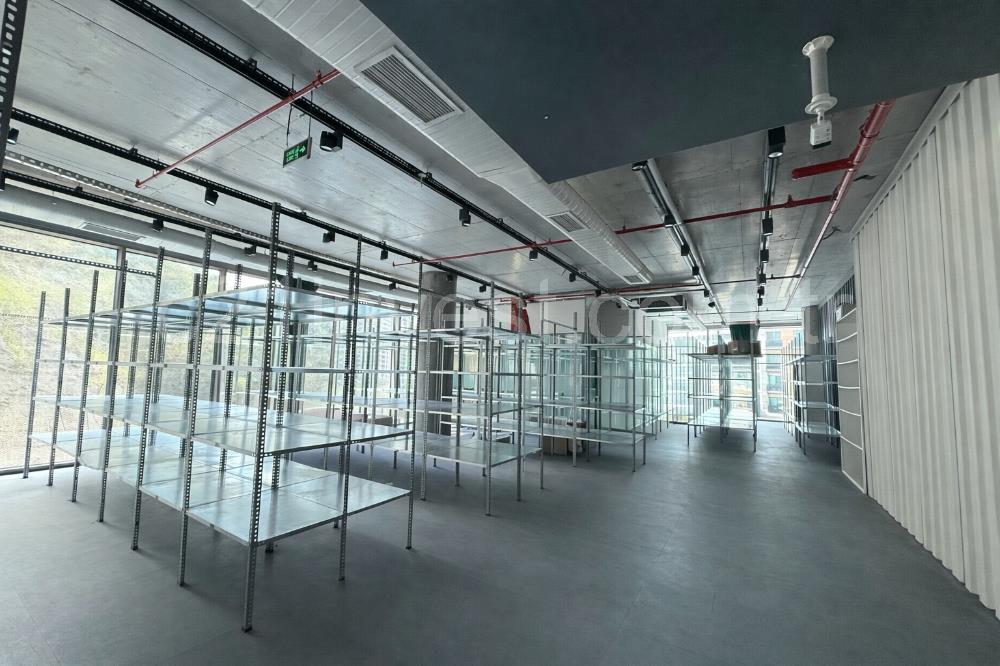 VadiKoru Kiralık Ofis 512m2 Dekorasyonlu Vadistanbul