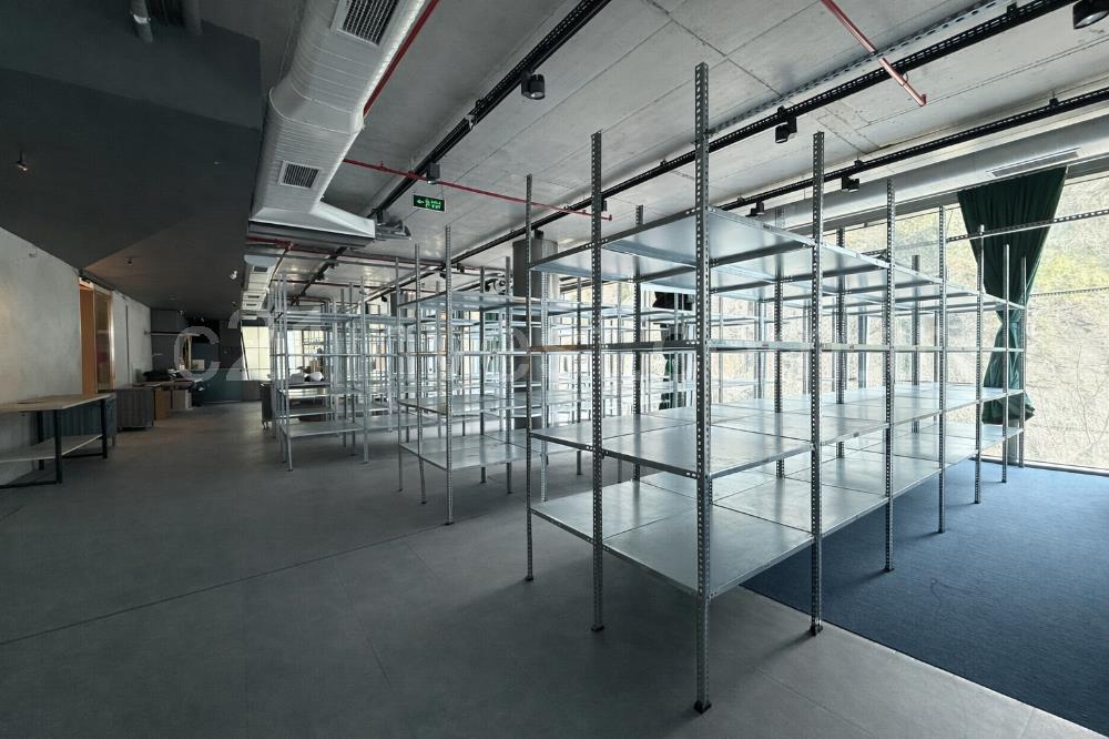 VadiKoru Kiralık Ofis 512m2 Dekorasyonlu Vadistanbul