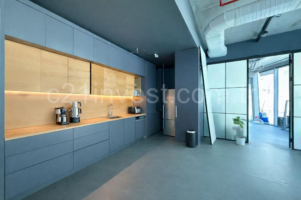 VadiKoru Kiralık Ofis 512m2 Dekorasyonlu Vadistanbul