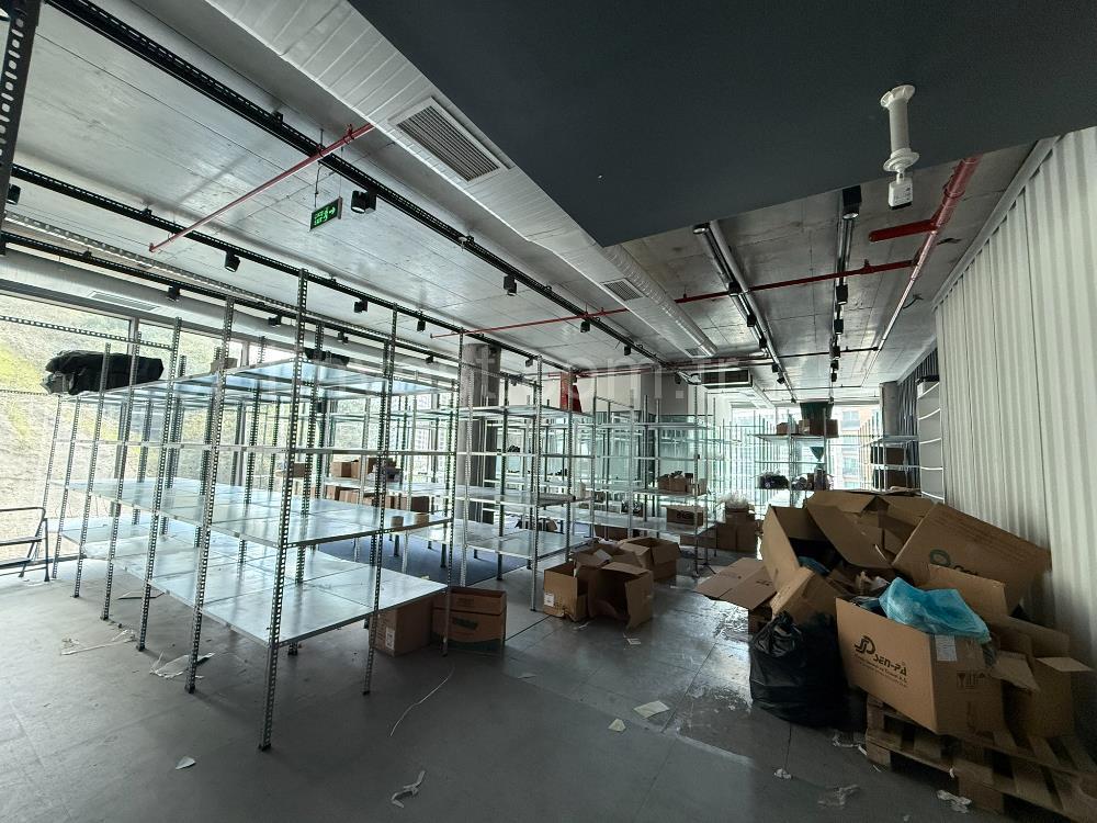 VadiKoru Kiralık Ofis 512m2 Dekorasyonlu Vadistanbul