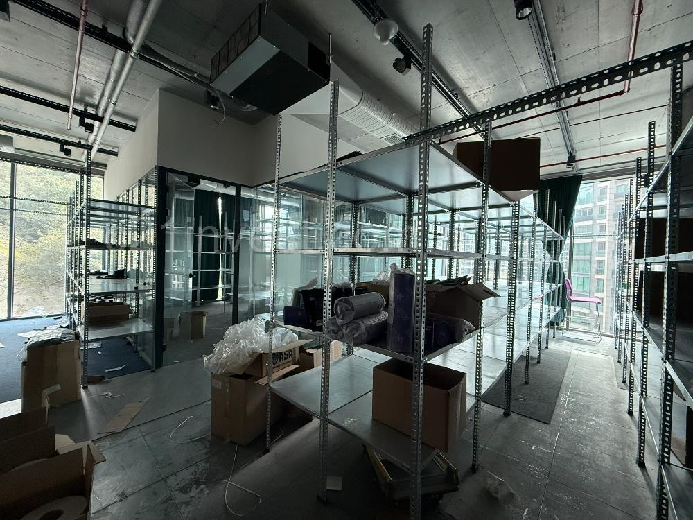 VadiKoru Kiralık Ofis 512m2 Dekorasyonlu Vadistanbul