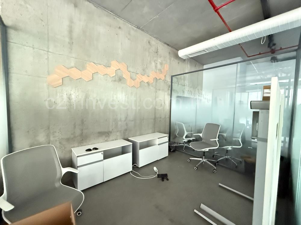 VadiKoru Kiralık Ofis 512m2 Dekorasyonlu Vadistanbul