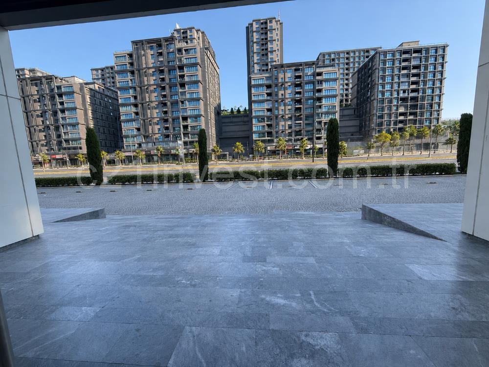 Vadistanbul Kiralık Dükkan 400m2 PortaVadi