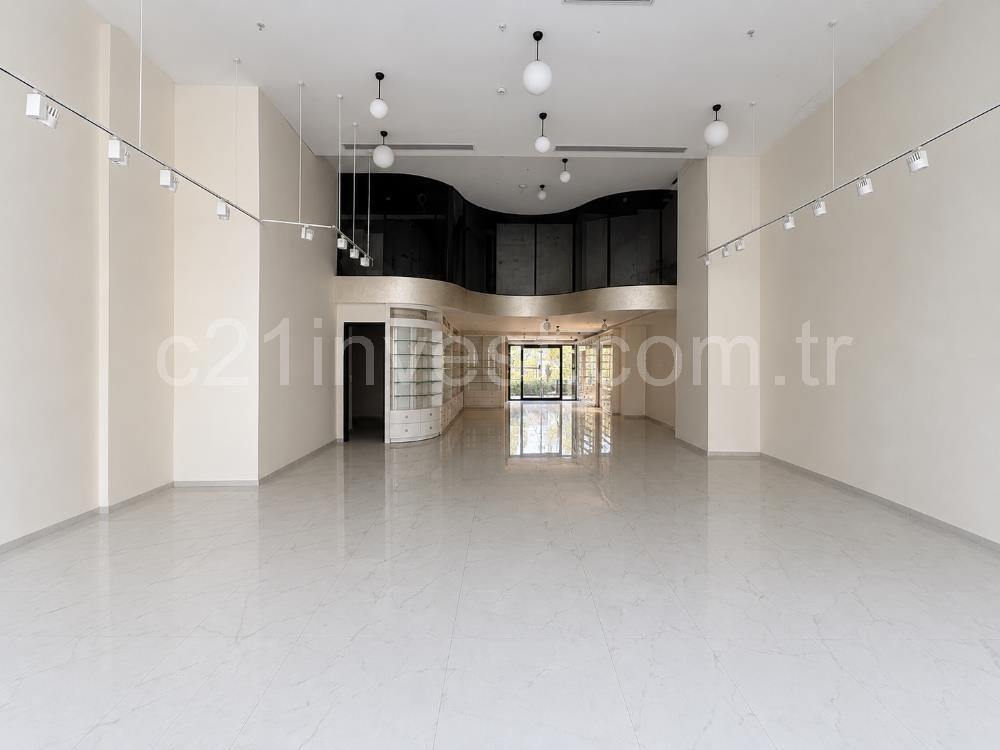 Vadistanbul Kiralık Dükkan 400m2 PortaVadi