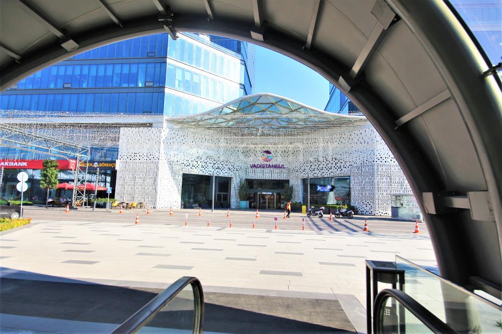 Vadistanbul Kiralık Ofis 450m2 Teraslı Orman Cephe Skyland Seba