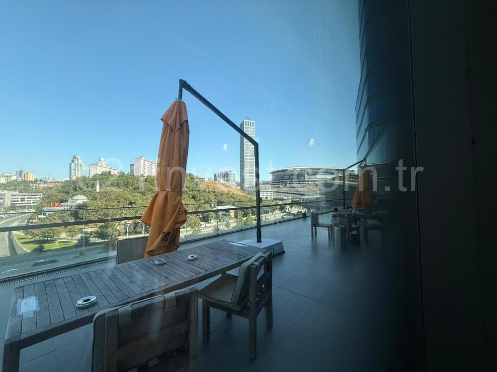 Vadistanbul Kiralık Ofis 991m2+100m2 Teraslı Eşyalı Ofis Skyland