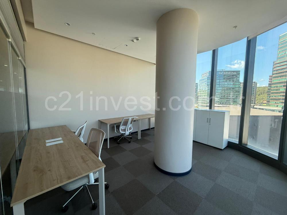 Vadistanbul Kiralık Ofis 991m2+100m2 Teraslı Eşyalı Ofis Skyland