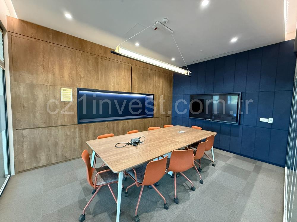 Vadistanbul Kiralık Ofis 991m2 Mobilyalı Taşınmaya Hazır Teraslı