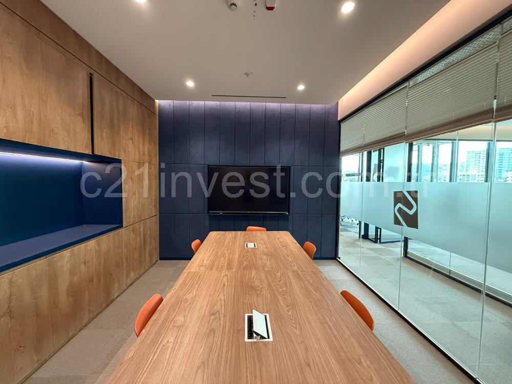 Vadistanbul Kiralık Ofis 991m2 Mobilyalı Taşınmaya Hazır Teraslı