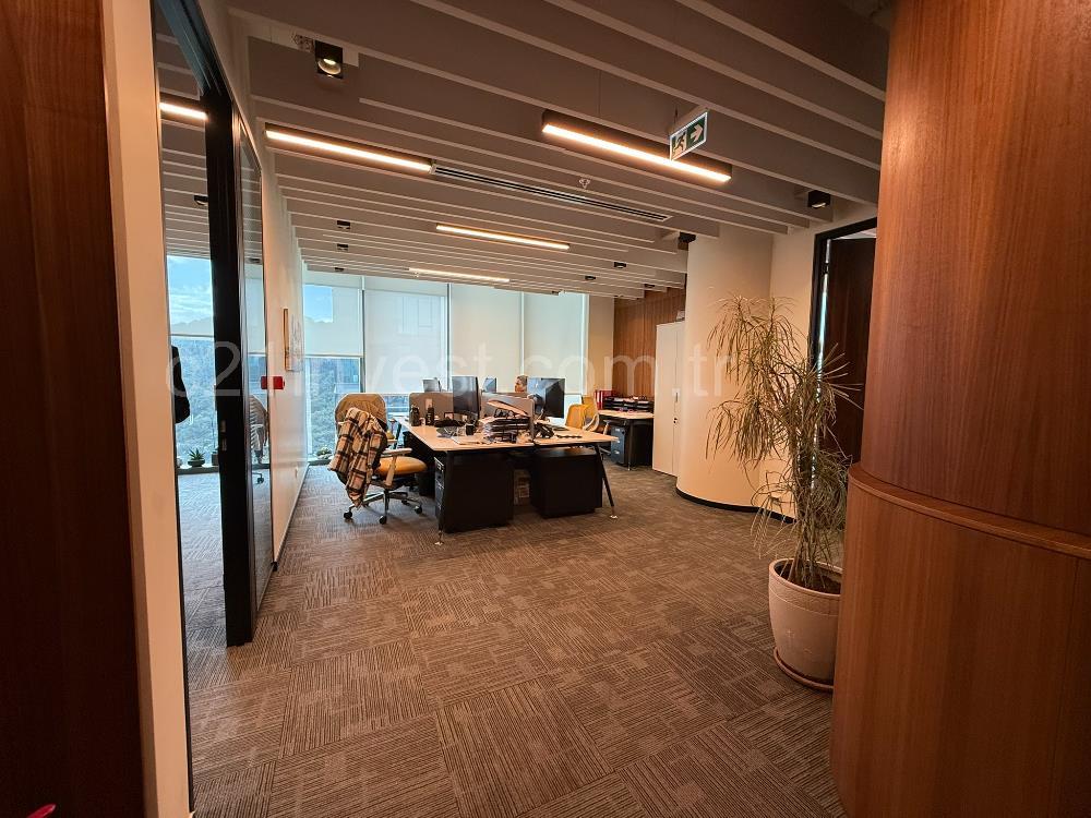 Vadistanbul Satılık Ofis 694 m2 Skyland Seba Maslak Levent
