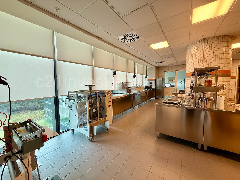 Vadistanbul Satılık Ofis 694 m2 Skyland Seba Maslak Levent