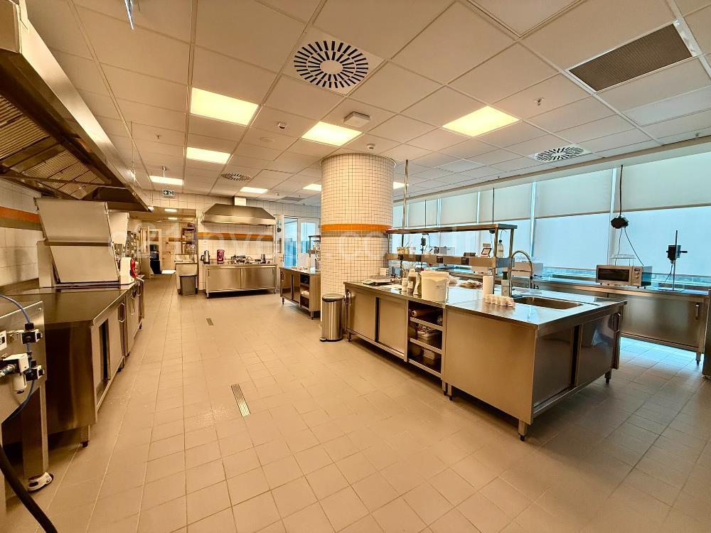 Vadistanbul Satılık Ofis 694 m2 Skyland Seba Maslak Levent