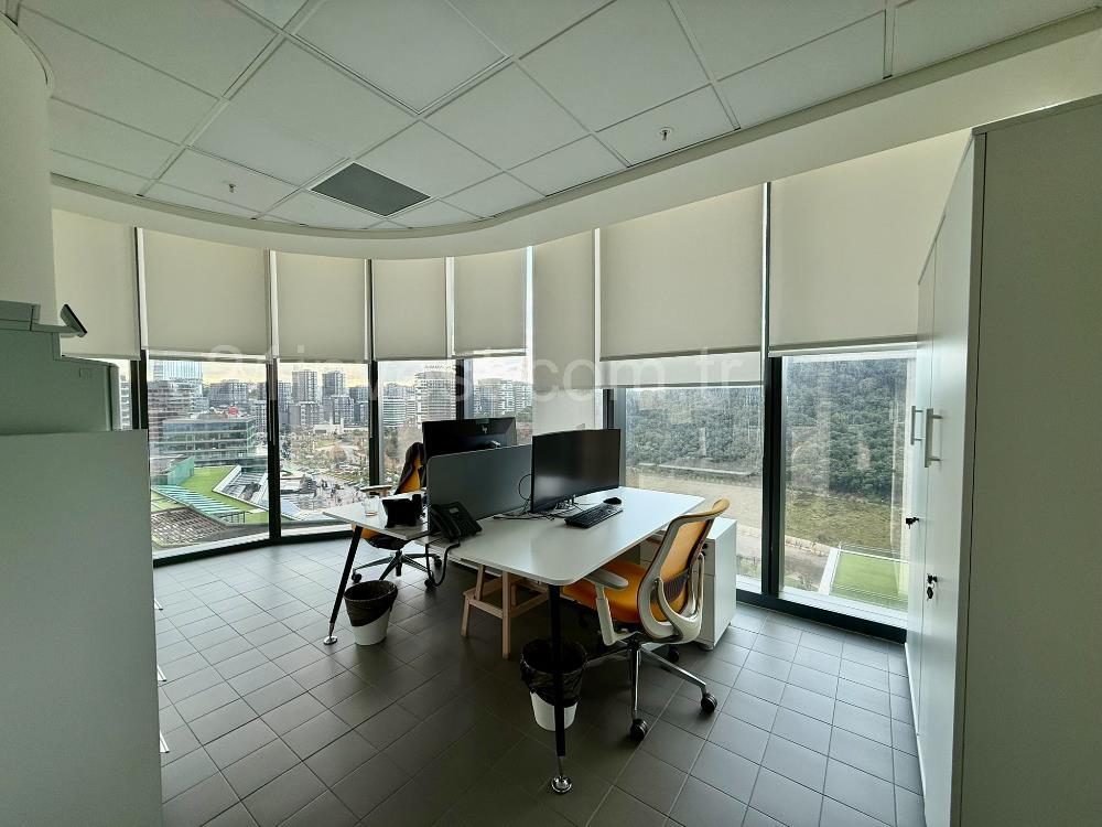 Vadistanbul Satılık Ofis 694 m2 Skyland Seba Maslak Levent