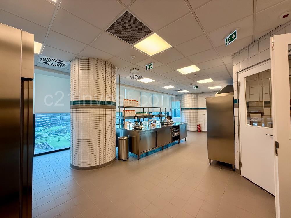 Vadistanbul Satılık Ofis 694 m2 Skyland Seba Maslak Levent