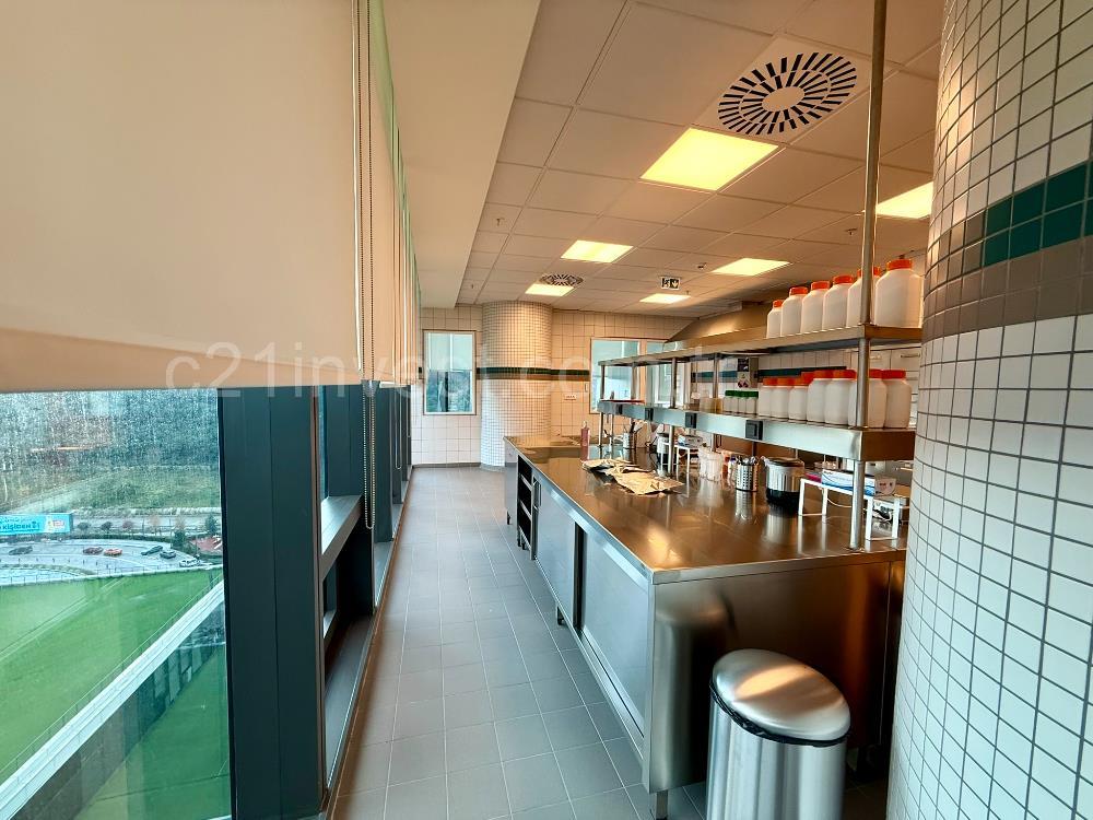 Vadistanbul Satılık Ofis 694 m2 Skyland Seba Maslak Levent
