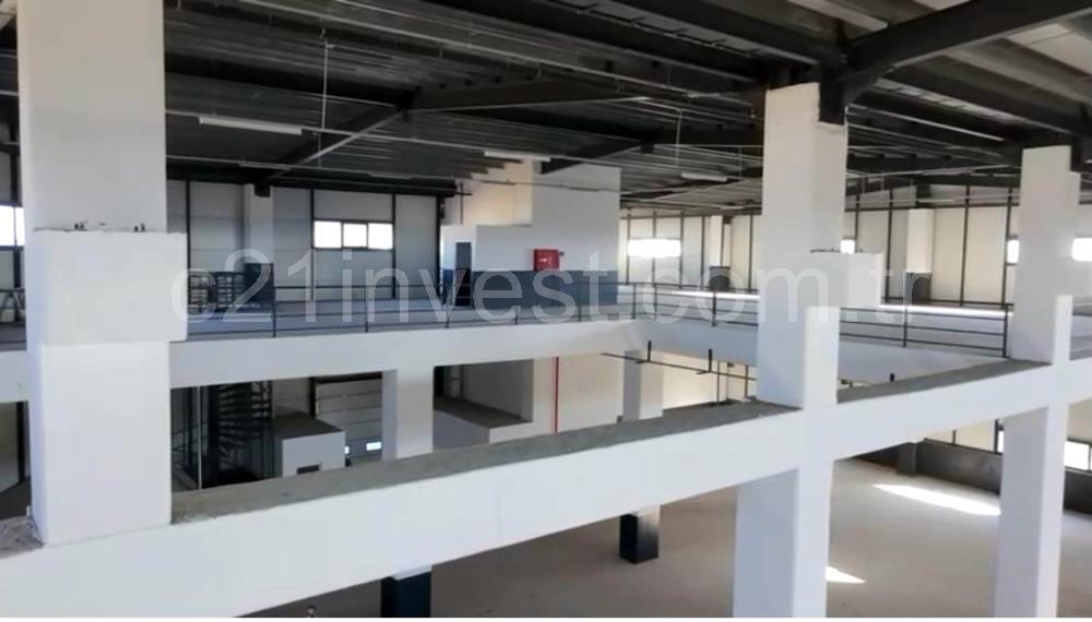 VELİKÖY OSB 'DE 3600 M2 KULLANIMA HAZIR BİNA