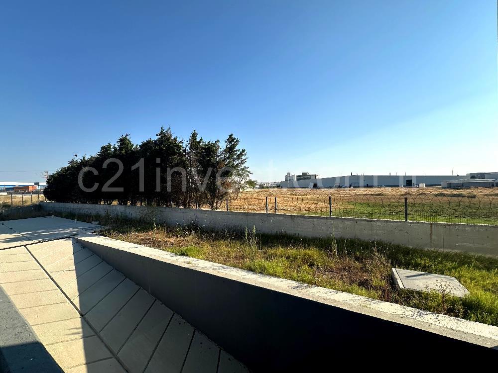 VELİKÖY OSB 'DE 3600 M2 KULLANIMA HAZIR BİNA