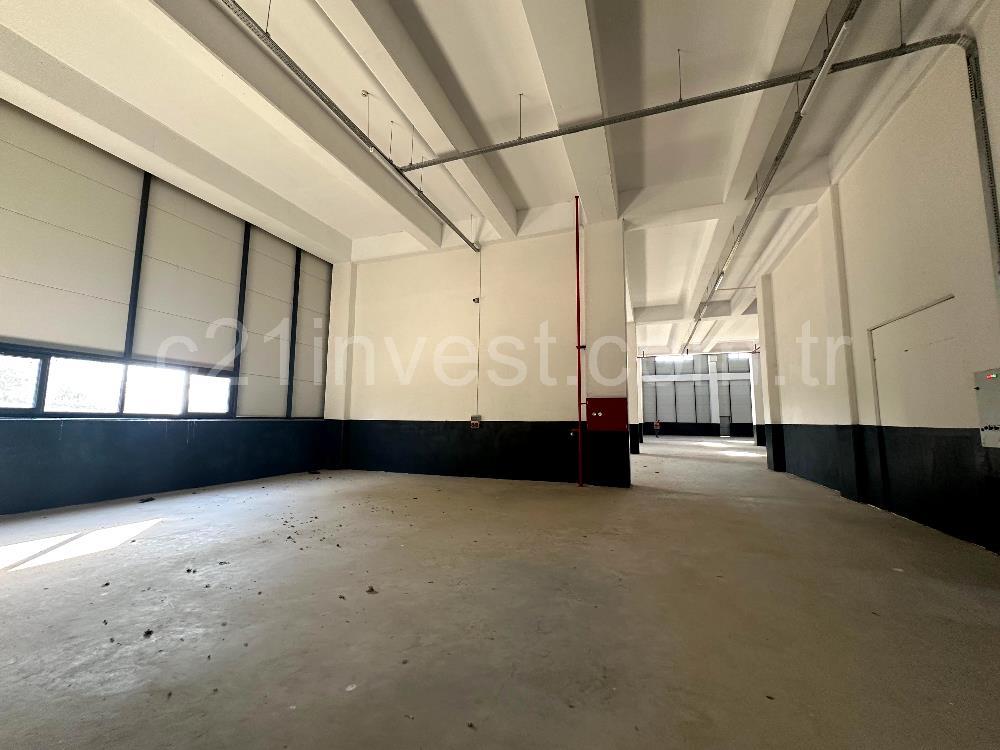 VELİKÖY OSB 'DE 3600 M2 KULLANIMA HAZIR BİNA